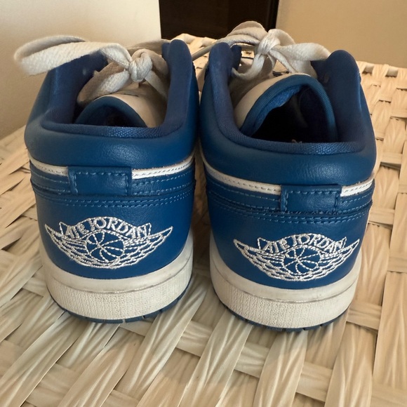 Air Jordan 1 Low Sneakers - Blue and White - Picture 5 of 5